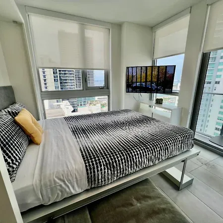 Stylish Downtown Miami Getaway 30Th Story View Apartment